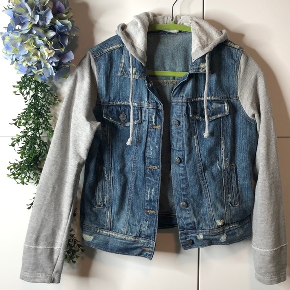 Red Camel Jackets & Blazers - Red Camel distressed Jean jacket w/detachable hood